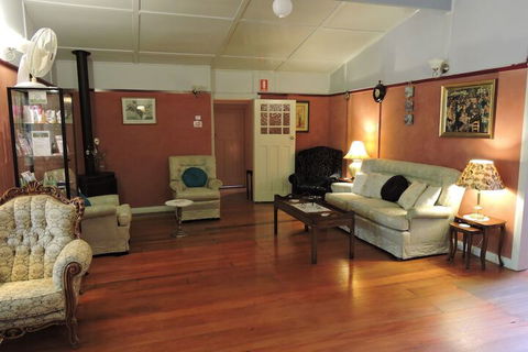 Kubba Roonga Guesthouse - Luxury Spa Retreat - Travel Search 5