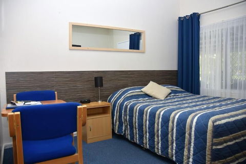 Chinchilla Motel - Travel Search 4