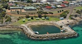 Kangaroo Island Seaview Motel - Tourism Guide 2