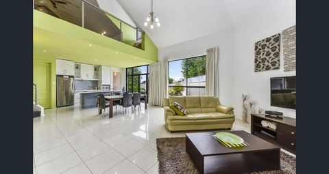 Merlot Verdelho Townhouses - Travel Agents 5