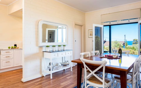 Victor Apartments - Travel Search 5