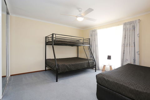 Moonta Bay Accommodation - Travel Search 3