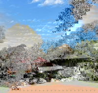 Eleebana Guest House - Tourism Guide