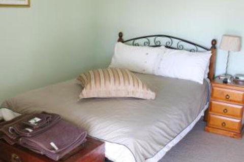 Porters Plainland Lockyer Valley B & B - Travel Search 5