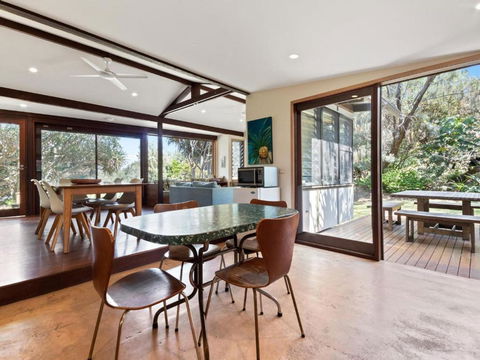 Laguna House - Travel Agents 6