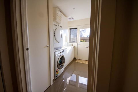 Champagne Stays Apartment - Travel Search 2