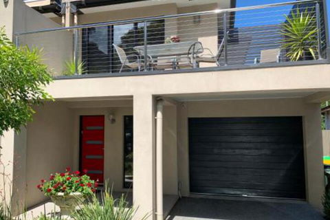Champagne Stays Apartment - Travel Search 0