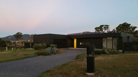 Zebula Gloucester - Tourism Guide 0