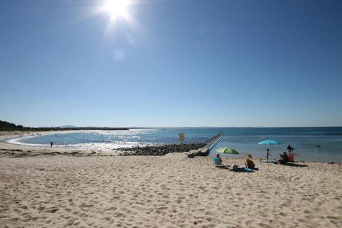 CHILL OUT BEACHSIDE At FORSTER - Tourism Guide 6