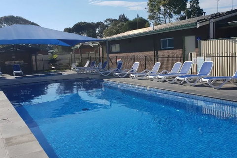 Riverglen Holiday Park - Travel Agents 1