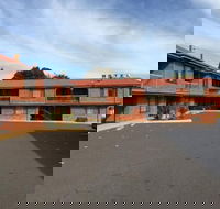 Poets Recall Motel