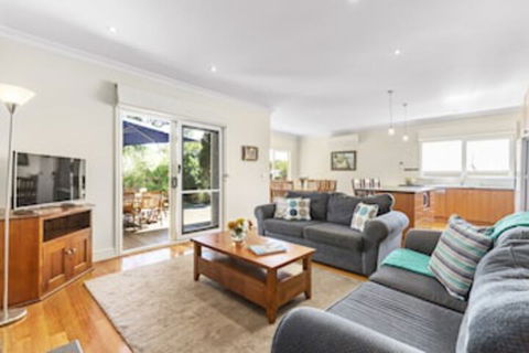 Tranquility In Cowes - Rejuvenate Stays - Travel Agents 0
