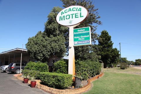 Acacia Motel - Travel Search 3