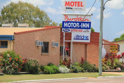 Burdekin Motor Inn - Travel Search 6