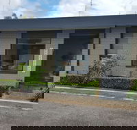 Boat Ramp Motel - Travel Agents