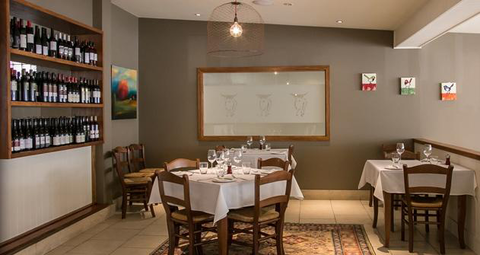 Royal Hotel Bowral - Tourism Guide 2