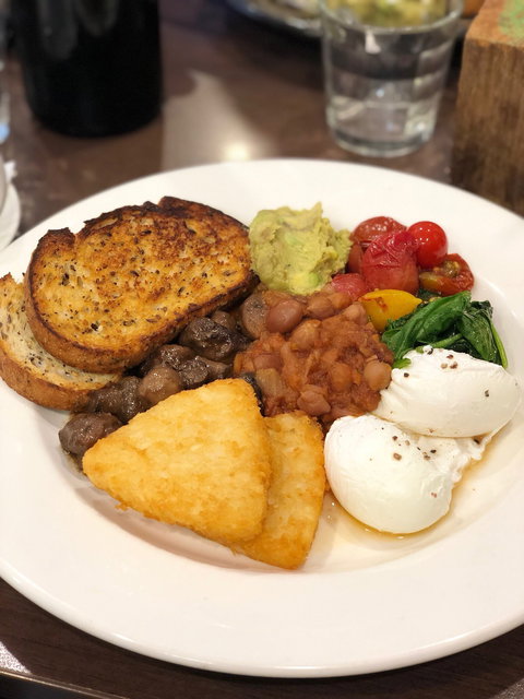 Laneway - Travel Search 1