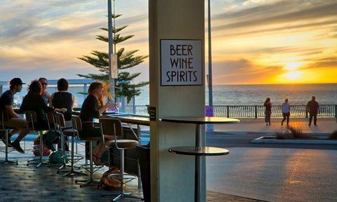 NINE 50 Restaurant & Bar - Tourism Guide 1