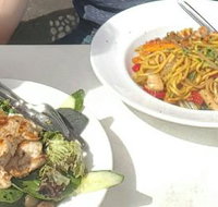 Tin Roof Cafe - Tourism Guide