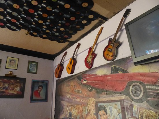 Glenroy NSW Travel Agents