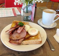 Ripe Tomato Cafe Albury - Travel Agents