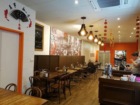 Two Spoons - Travel Search 0