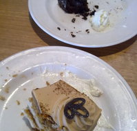 Edward's Waterfront - Travel Agents