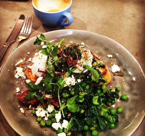 H2O Restaurant & Bar - Tourism Guide 17