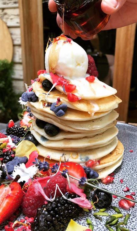 H2O Restaurant & Bar - Tourism Guide 4