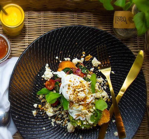 H2O Restaurant & Bar - Tourism Guide 7