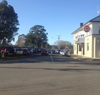 Longwarry Hotel - Cruises Travel