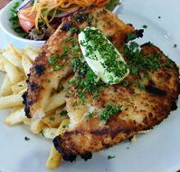 Hurley's Bar  Bistro Hotel - Cruises Travel