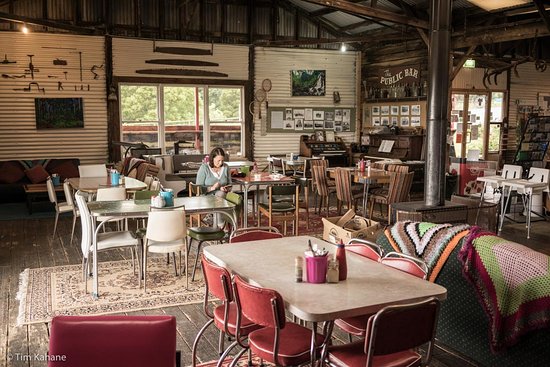 Aire Valley ACT Tourism Guide