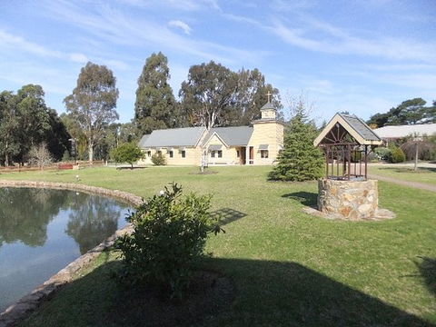 Windmill Pizza - Travel Agents 0