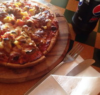 Kelly's Cafe - Travel Agents