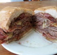 Fort Lane Carvery  Cafe - Tourism Guide