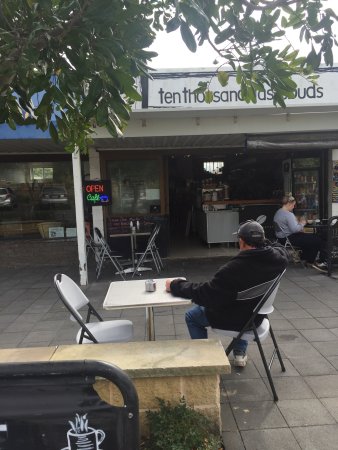 TenThousand Tastebuds - Travel Agents 0