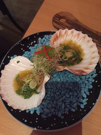 Kin Kin Kin - Travel Agents 0