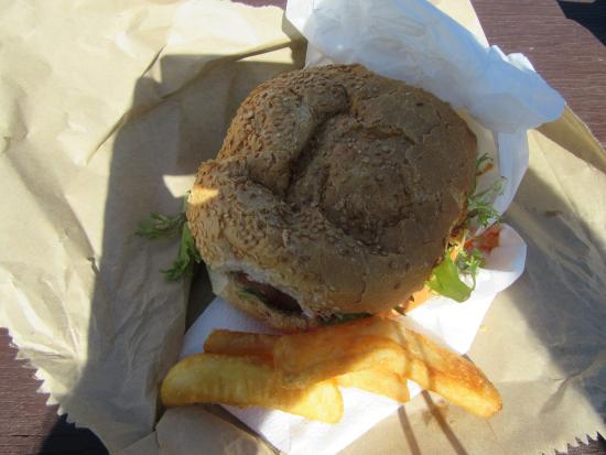 Shell Cove NSW Travel Agents