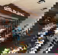 Piccolo's on William - Travel Search