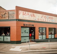 The Welder's Dog - Travel Agents