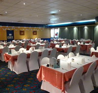 Club Singleton Thai Family Restaurant - Tourism Guide