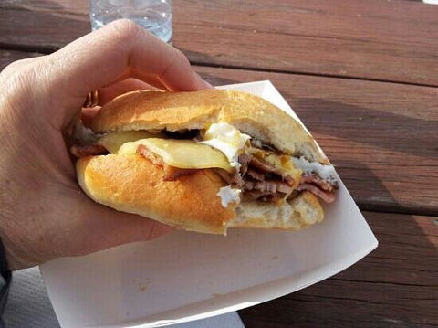 Frost Bite Cafe - Travel Agents 0