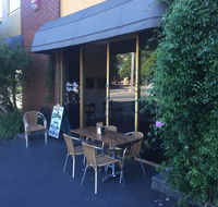 Martin Place Cafe and Burger Bar - Cruises Travel