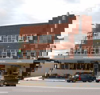 The Alpine Hotel Restaurant Cooma - Travel Agents