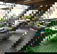 Cafe Flello - Travel Agents
