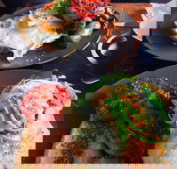 Dan's Coffee Haus - Travel Agents