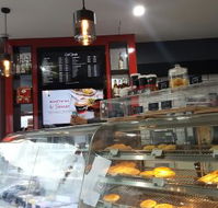 Michels Patisserie Springwood - Cruises Travel