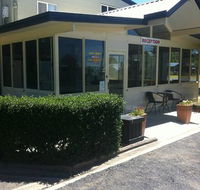 Poplar Caravan Park  Harry's Snack Shack - Cruises Travel