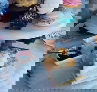 Cake  Plate - Dessert Bar  Retail Emporium - Travel Search